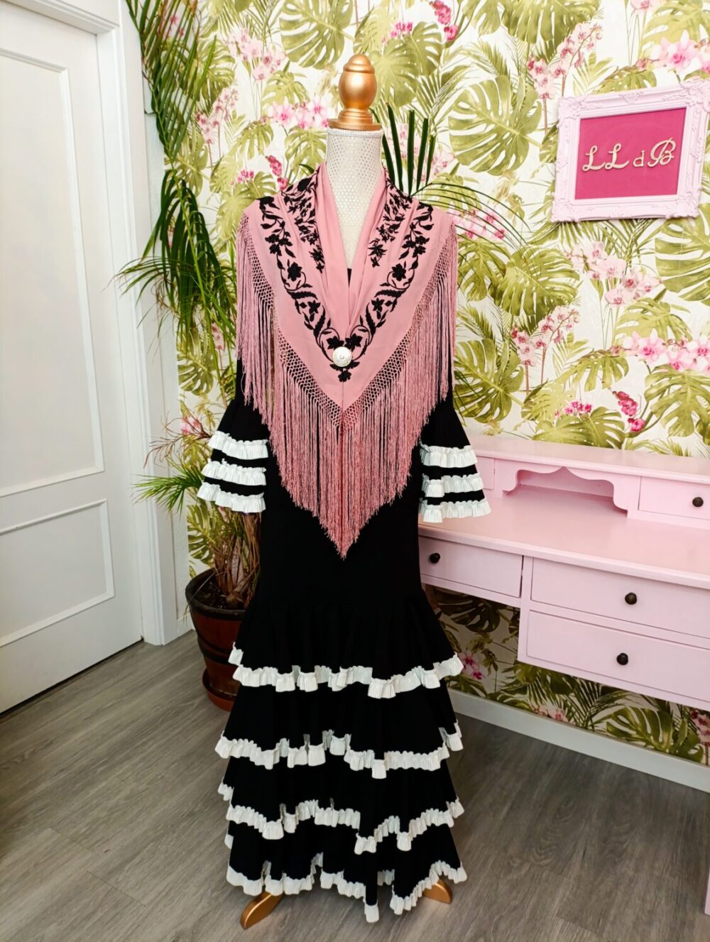 Vestido Carruchas Negro Y Blanco Talla XS