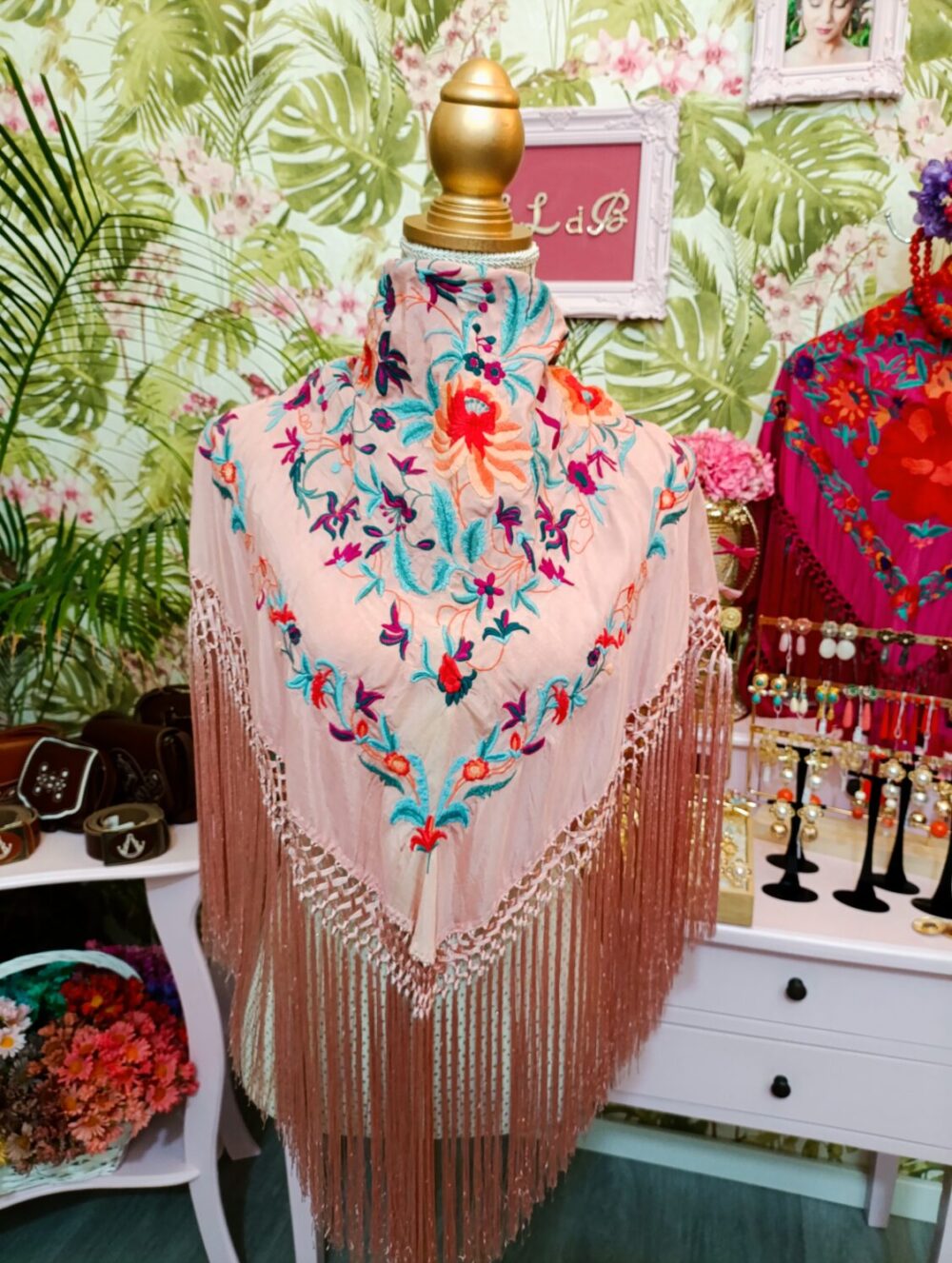 Mantón Bordado María Rosa