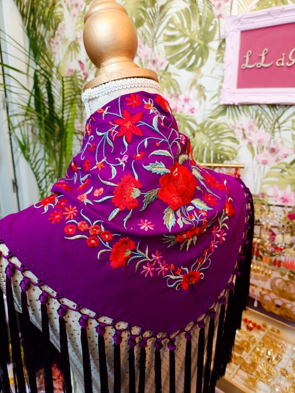 Mantón Asunción Morado - Imagen 2