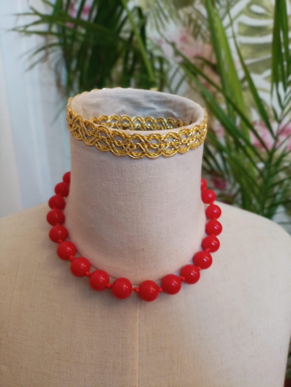 Collar Bolas Rojo