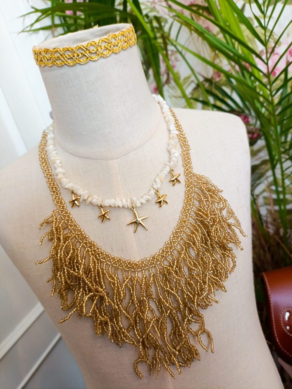 Collar Estrellitas de Mar Blanco - Imagen 2