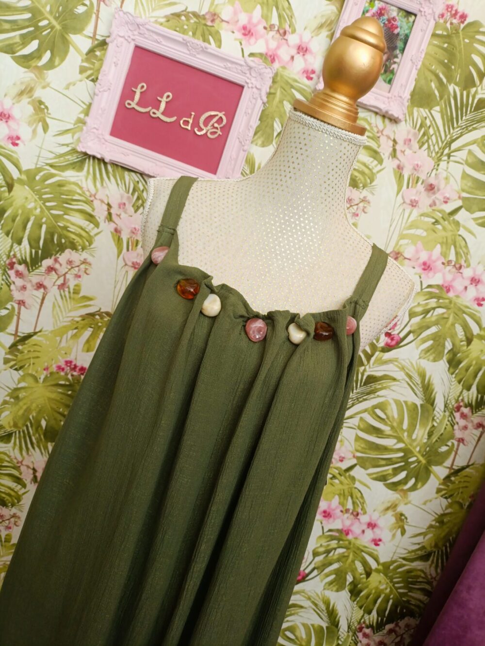Mono Maxi Piedras Kaki - Imagen 2