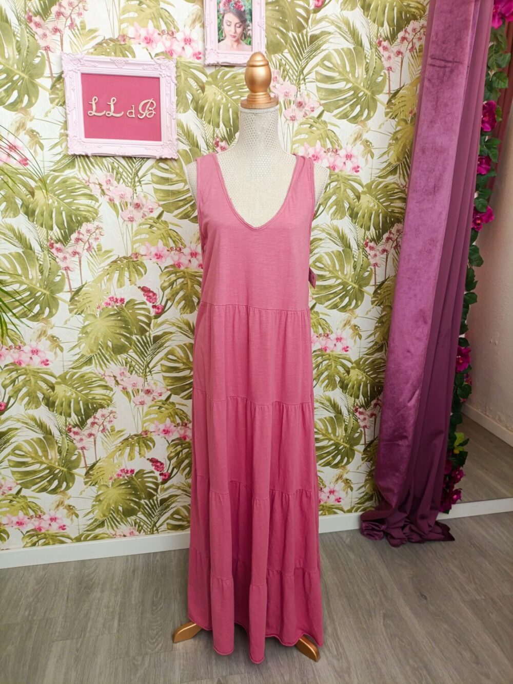 Maxi Vestido Cortes Rosa