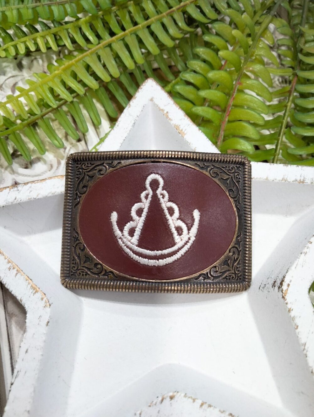 Hebilla Cinturón Metálica Cuero Oscuro Virgen del Rocío